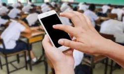 Eğitime radikal hamle: Liselerde cep telefonu yasağı yolda!