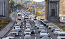 F harfli trafik levhası sürücüleri şaşırttı! Anlamını bilmeyene ceza yağdı