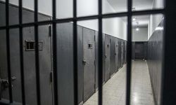 Filistinli mahkumların çığlığını duyan yok!