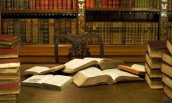 Yeni Düşünce Dünyasıyla Yüzleşme ve İslam Felsefesinin Altın Çağına Dönüş