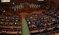 Kosova'da hükümet krizi! Meclis feshedildi