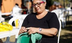 28 yıldır ihtiyaç sahipleri için atkı, bere ve yelek örüyorlar