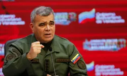 Venezuela Savunma Bakanı Lopez açıkladı! 200 bin asker seferber edildi