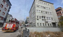 Adana'da aile sağlığı merkezinde çıkan yangın söndürüldü