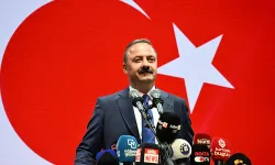 Yavuz Ağıralioğlu Cumhurbaşkanlığına adaylığını açıkladı