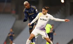 685 gün sonra maç fazlasıyla da olsa Fenerbahçe liderliğe yükseldi... Eyüpspor-Fenerbahçe: 0-3