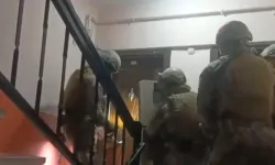 Sultanbeyli'deki suç örgütüne yönelik operasyonda yakalanan 13 şüpheli tutuklandı