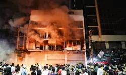 Bangladeş yine karıştı