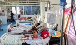 Köylere bomba yağan Güneydoğu Asya'da kanlı sabah!