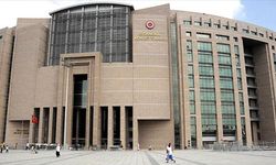 İstanbul'daki uyuşturucu soruşturmasında gözaltına alınan 17 şüpheli adliyede