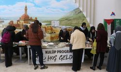 Bereketli olsun! Ağrı’da üniversite öğrencileri Gazze için kermes düzenledi