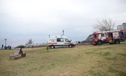 Antalya'da falezlerden düşerek yaralanan kişi kurtarıldı