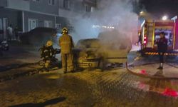 Sinop'ta alev topuna dönen araçtan mucize kurtuluş