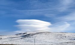 Ardahan semalarında görsel şölen: Mercek bulutları kenti kızıla boyadı