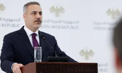 Fidan Şam’da net mesaj verdi! SDG Suriye’ye entegre olmalı