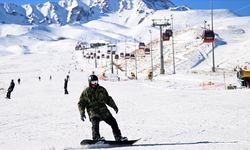 Erciyes Kayak Merkezi’nde sezon açıldı