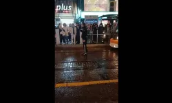 Emniyet'ten jet karar: Terörist Öcalan'ı sokak ortasında eleştiren o polis açığa alındı