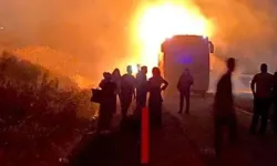 Seyir halindeki yolcu otobüsü alev topuna döndü! Yolcular son anda kurtarıldı