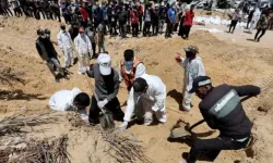 Gazzeli yaşlı mezarcı: "2 yılda 18 bin Filistinliyi toprağa verdim"