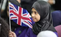 Güneş Batı'dan mı doğuyor? İngilizlerin İslam'a artan ilgisi!