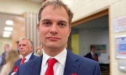 Falconer: "Lübnan'da silahın devlet tekelinde toplanmasına destek vermeye hazırız"