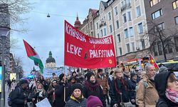 "Bölgedeki trajedi devam ediyor"! İsveç'te, İsrail'in ateşkese rağmen Gazze'ye saldırıları protesto edildi