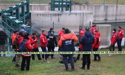 Beklenen iyi haber gelmedi! Kayıp öğretmenin cesedi dalgıç polislerce Porsuk Çayı'nda bulundu