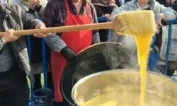 Tekirdağ'da vatandaşlara 1 ton mıhlama ikram edildi