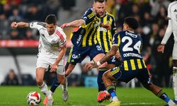 Türkiye Kupası'nda derbi: Beşiktaş, Fenerbahçe'yi 2-1 mağlup etti