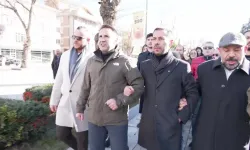 "Ya İstiklal ya ölüm" sesleri ile Anıtkabir’e yürüdüler: Peki kim bunlar, ne istiyorlar?