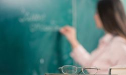 Yabancı lisede çifte standart skandalı!