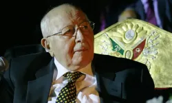 Ekim ayı denilince ilk akla gelen; Necmettin Erbakan