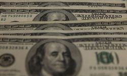 Alman bankacılık devinden yeni dolar tahmini: Aralık ayında kaç lira olacak?