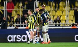 Kadıköy'de Talisca fırtınası: Fenerbahçe 3 golle 3 puan aldı lider Galatasaray'ın 4 puan gerisinde