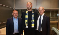 Aziz Yıldırım'ın ilk bombası: Vedat Muriqi İstanbul'da!