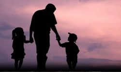 Örnek bir baba olarak Hz. Muhammed (s.a.v.) Örnek babanın özellikleri nelerdir? Disiplin vardır fakat sevgisizlik yoktur!