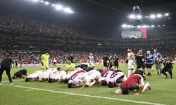 Dünya Kupası'nda inanç kazandı: Fas, portakalları eledi!