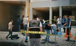 Adana'da aile faciası: Emekli polis kendisine bıçakla saldıran oğlunu tabancayla öldürdü!