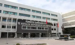 Antalya'da büyük operasyon! Genel Sekreter'in yakınları gözaltında