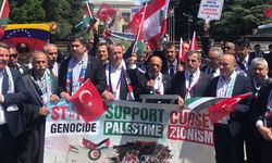 BM Önünde Filistin'e destek eylemi... Hak-iş Başkanı Arslan'dan uluslararası kurumlara tepki: Sessiz kalanlar da tarih önünde hesap verecek