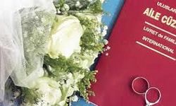 Düğünlerde yeni moda! 23 bin liraya kiralık nikah memuru