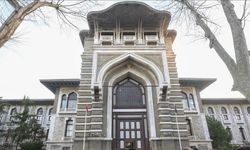 İstanbul Erkek Lisesi’nde vahim iddialar! Anadolu’dan gelen öğrencilere akıl almaz yıldırmalar! Okula sarhoş gelen ayyaş öğrenciler…  Ve daha ne iddialar, ne iddialar…