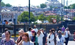 İstanbul'da yılın en sıcak günü: Valilikten 40 derece uyarısı