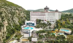 Kuşadası'nın 326 Odalı sembol otel konkordato ilan etti
