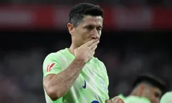 Dev transferde sürpriz rota: Lewandowski imzayı atıyor