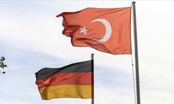 Almanya vizesinde ret oranı düştü: Vizesiz seyahat mi geliyor?