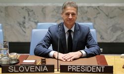 Eşkıyalar neye uğradıklarını şaşırdı... Bize de bu klas hareketi tebrik etmek düşer... Avrupa’dan Bir Dik Duruş Hikayesi.. Slovenya’dan Takdirlik Eylem