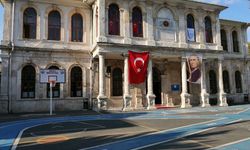 Kocamustafapaşa İlkokulu'nda dijital çağın riskleri ve ailenin rolü konuşuldu