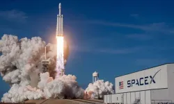 SpaceX'ten tarihi halka arz! Piyasa değeri 1,77 trilyon doları buldu