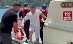Muğla açıklarında teknelerde rahatsızlanan 2 kişiye tıbbi tahliye